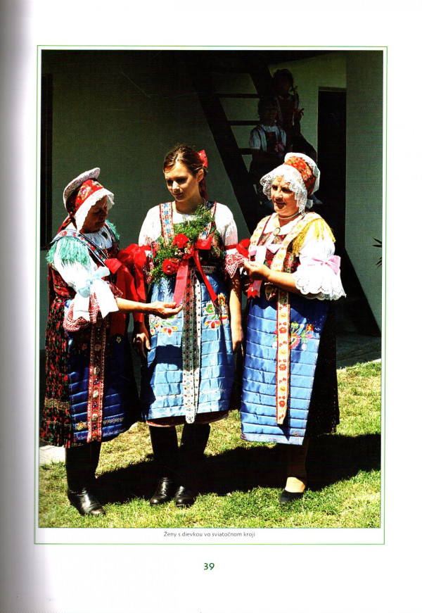 Gabriela Borzová, Milan Hlôška, Andrej Chudoba: CEZ MOČENSKÉ LÚKY