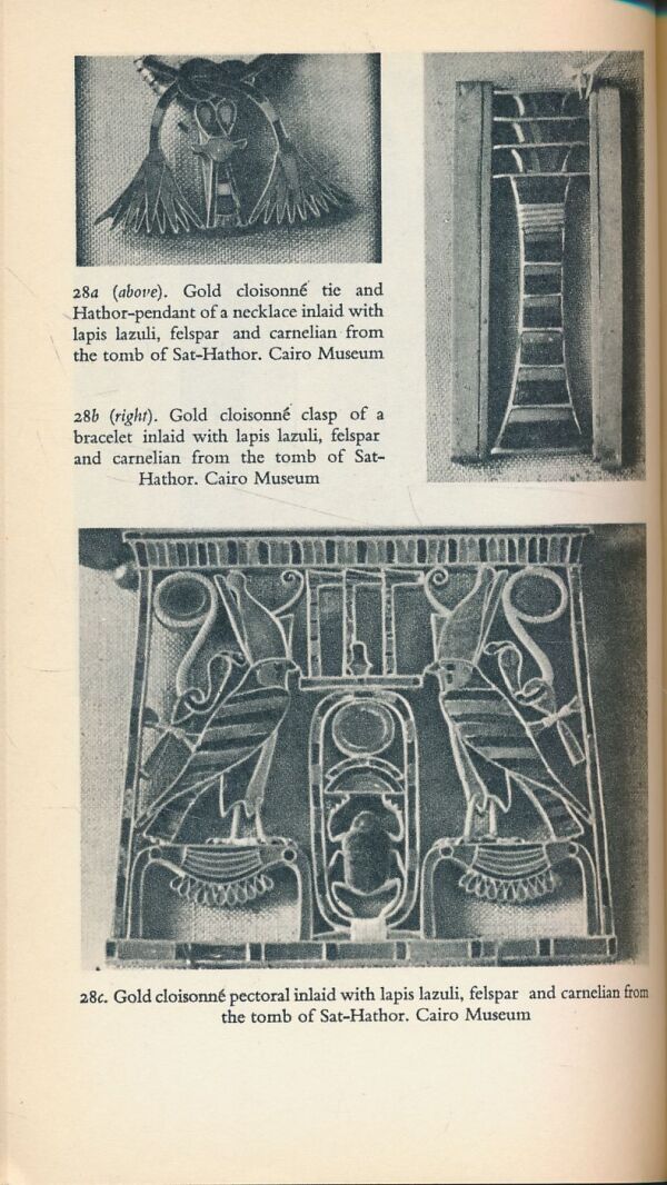S. E. I. Edwards: The pyramids of Egypt