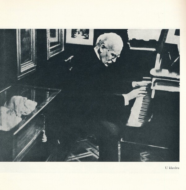 K. V. Burian: ARTURO TOSCANINI