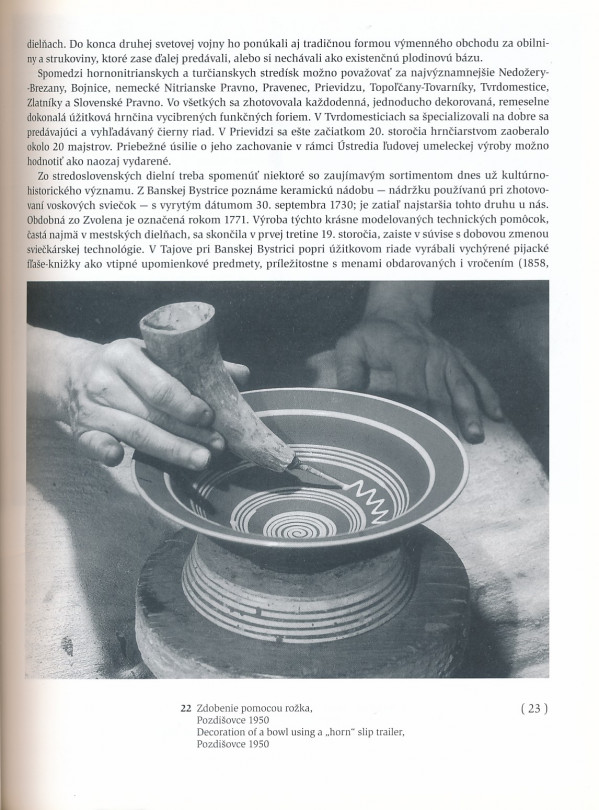 Ester Plicková: KRÁSA HLINY