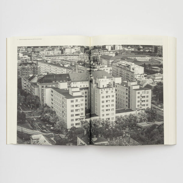 Katarína Haberlandová, Ľubica Voľanská: AVION